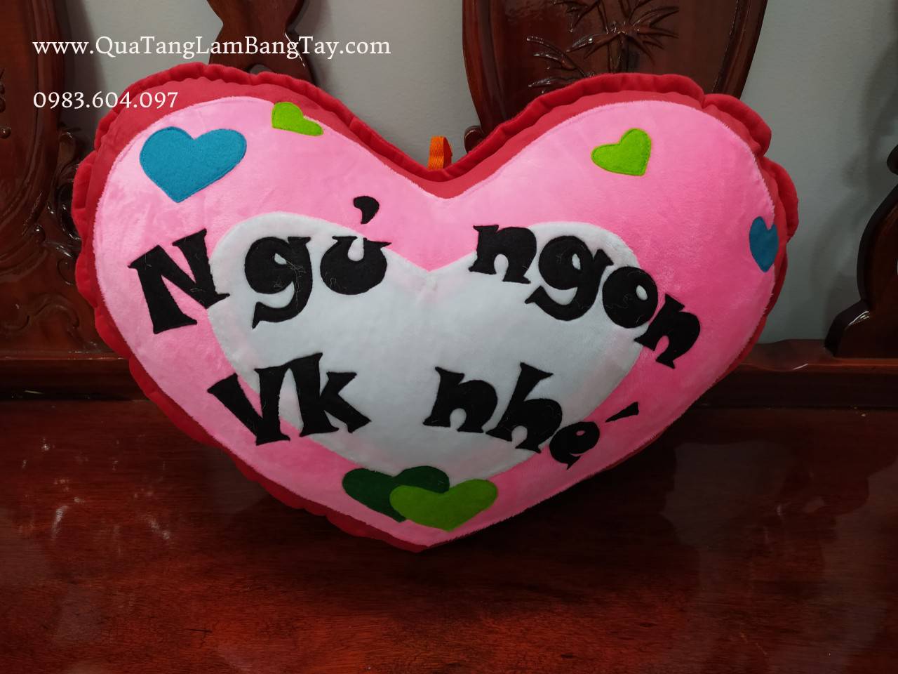 Gối handmade vải nỉ tặng bạn gái  hình trái tim Ngủ Ngon Vk Nhé