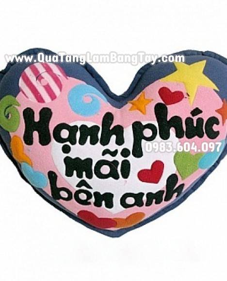 gối handmade hạnh phúc mãi bên anh