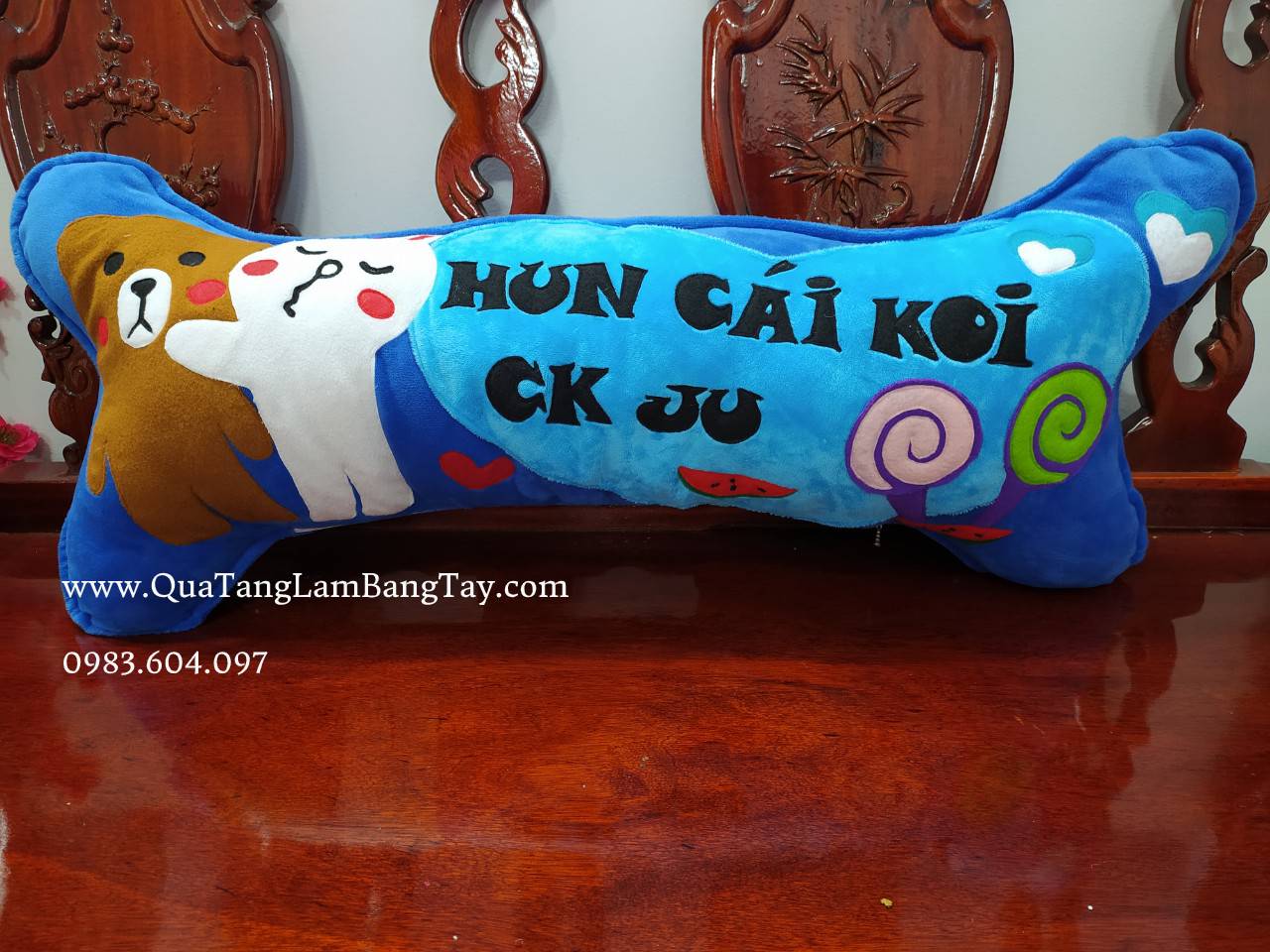 Gối handmade vải nỉ tặng bạn trai 