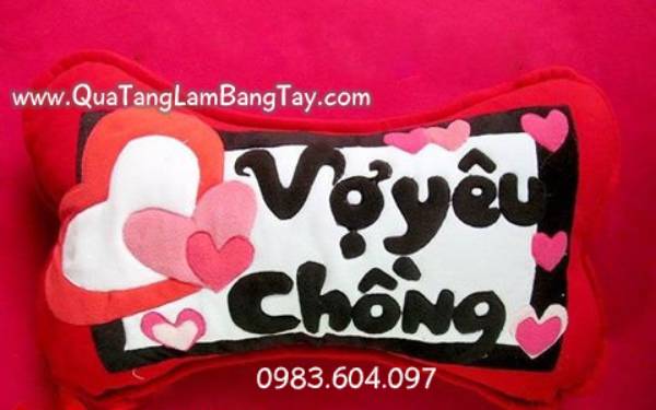 Gối handmade vải nỉ khúc xương Vợ Yêu Chồng mã GT5