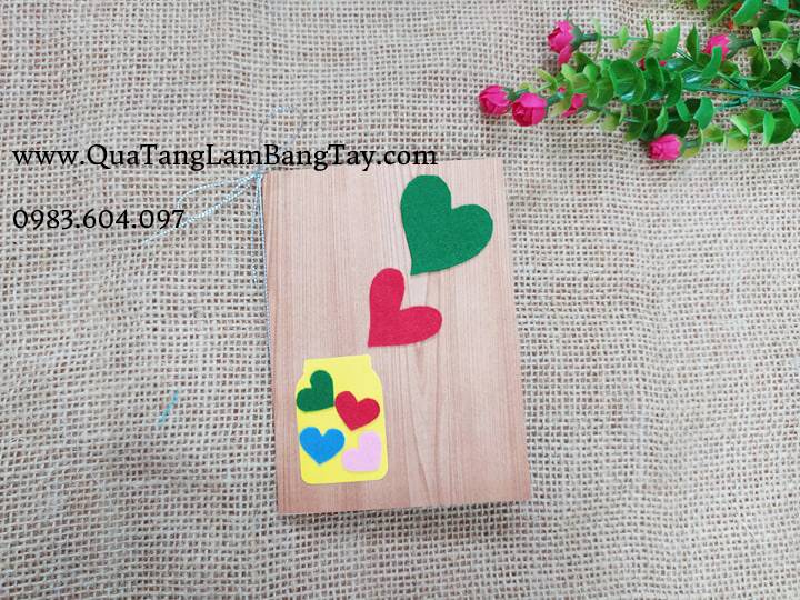 Thiệp Handmade Lọ Trái Tim Bay Lên - Mã THTT1