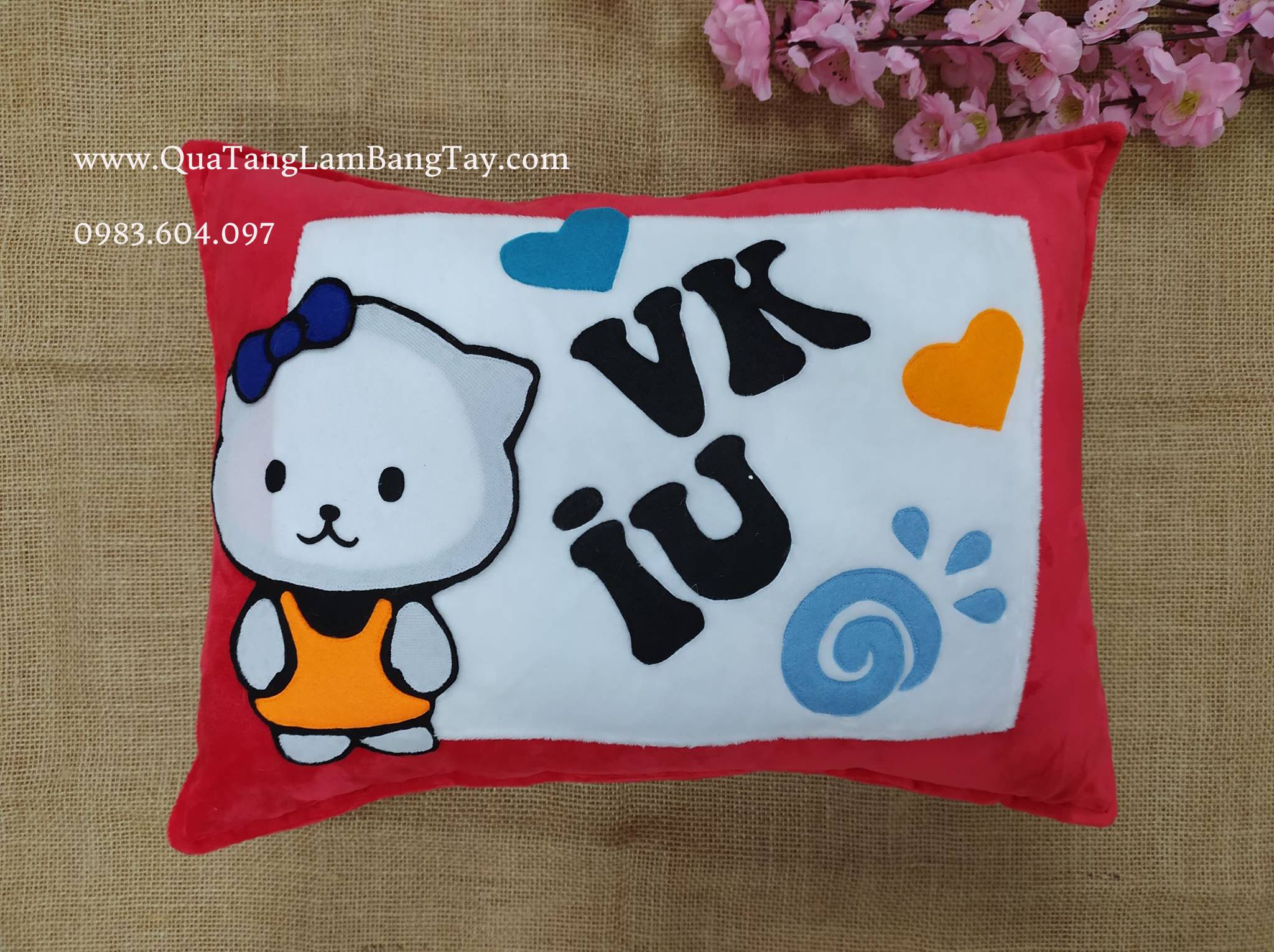 Gối handmade vải nỉ tặng bạn gái Vk iu mã GN30