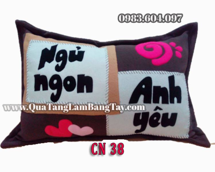 Gối handmade chữ nhật Ngủ ngon anh yêu 3 mã GT1