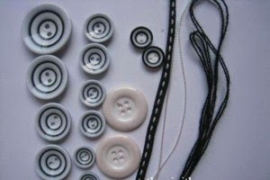 móc khóa cúc áo, móc khóa cúc áo handmade, handmade cúc áo